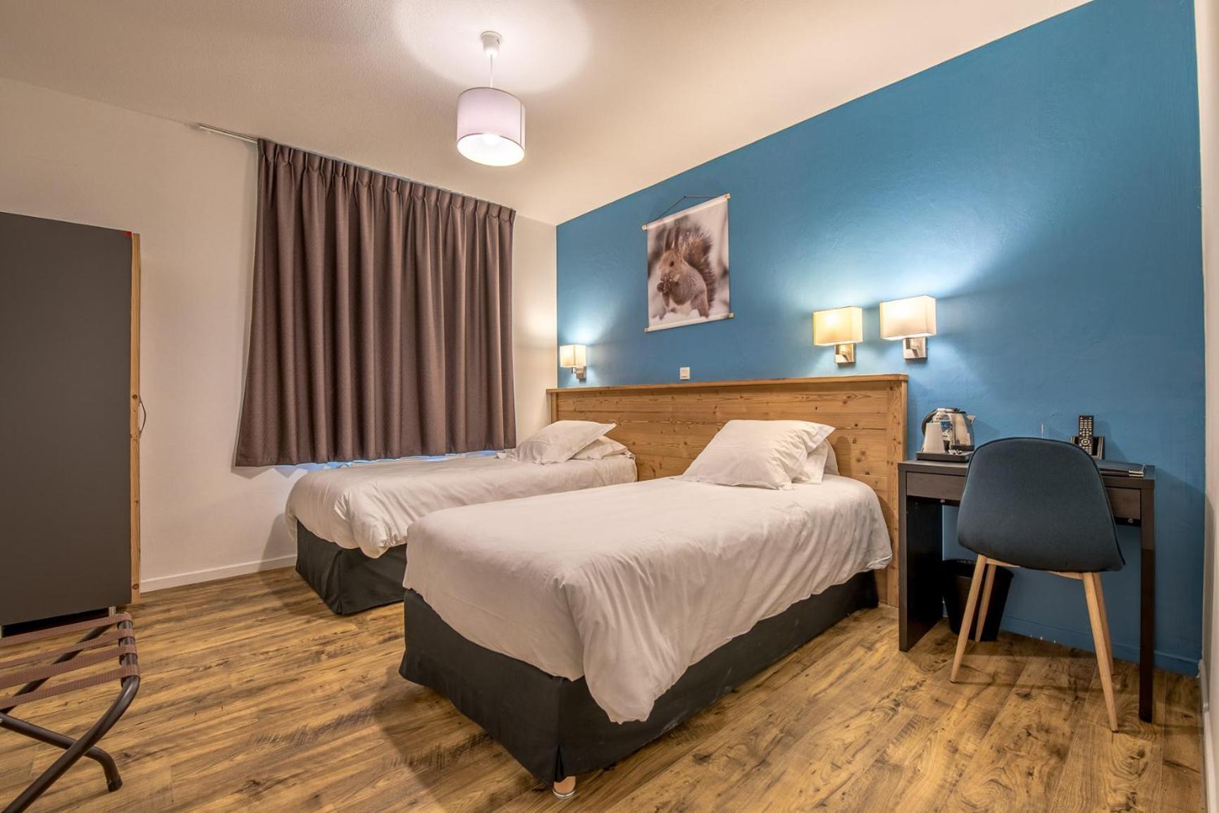 Hotel Le Marintan Сен-Мишел-дьо-Мориен Екстериор снимка