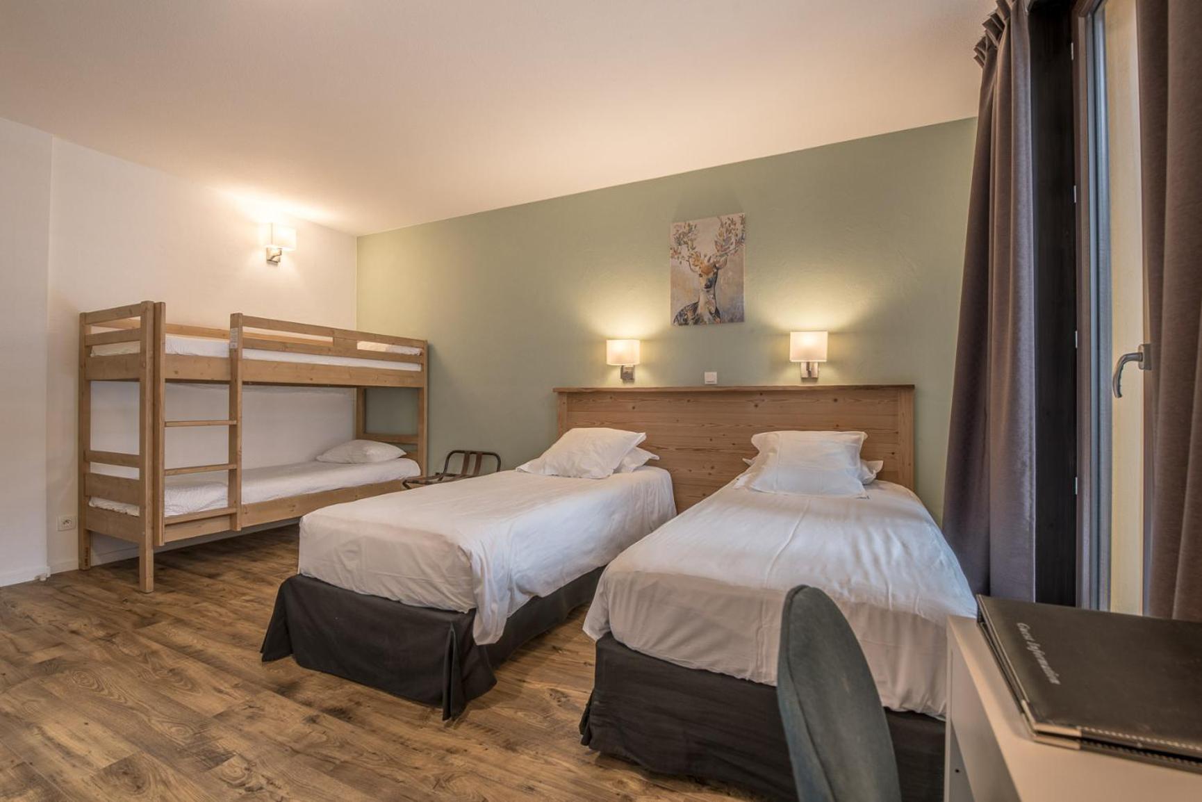Hotel Le Marintan Сен-Мишел-дьо-Мориен Екстериор снимка
