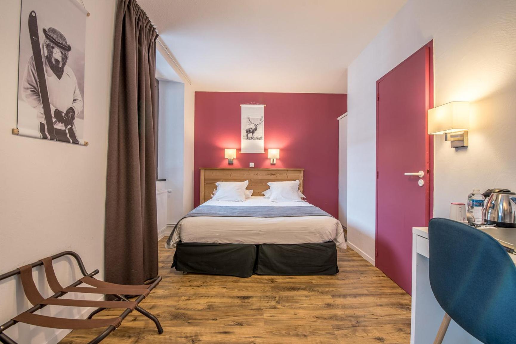 Hotel Le Marintan Сен-Мишел-дьо-Мориен Екстериор снимка